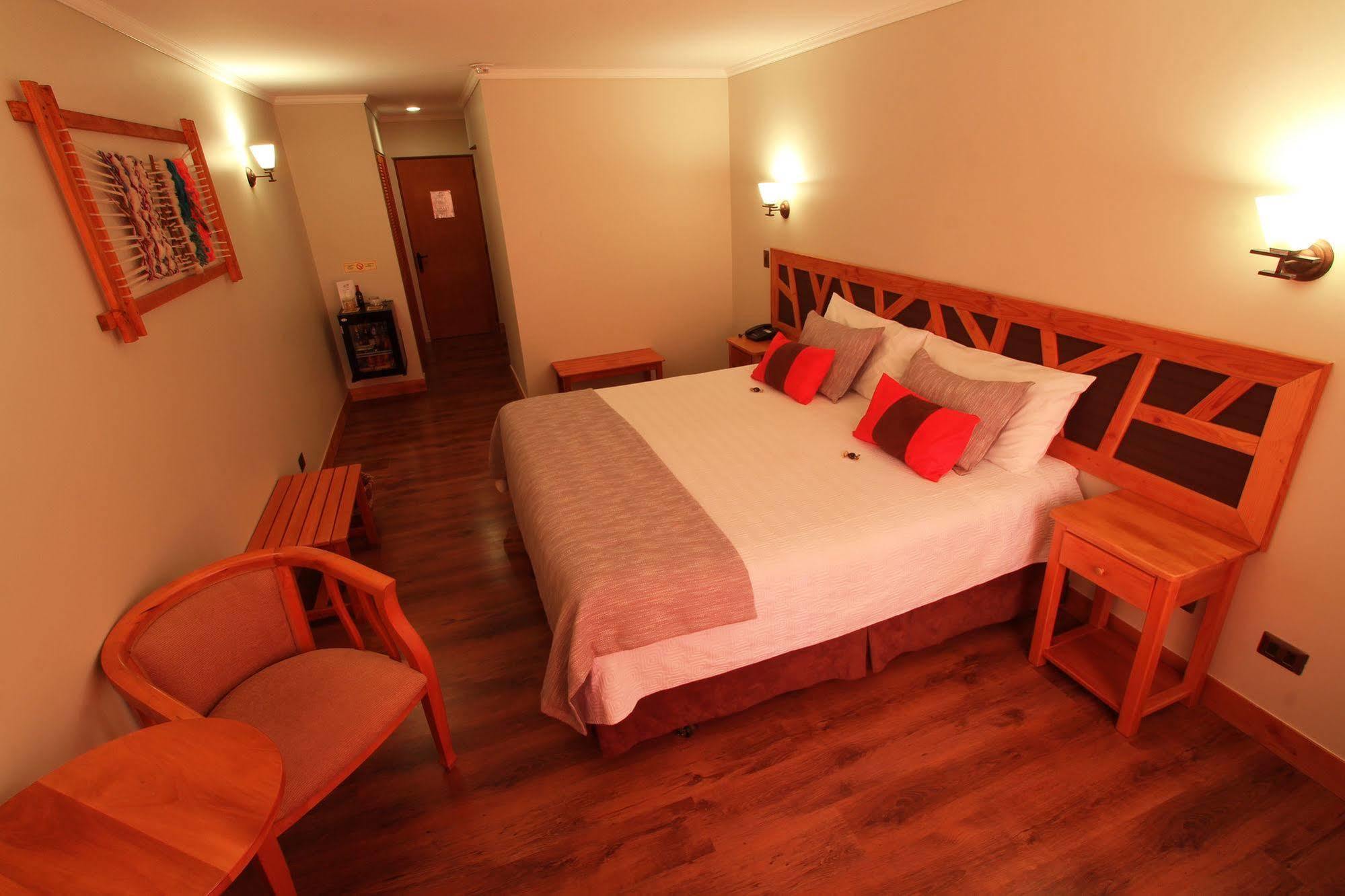 Hotel Lodge Las Cascadas Puerto Clocker Buitenkant foto